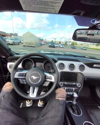 Ford Mustang cena 79000 przebieg: 170000, rok produkcji 2015 z Łódź małe 121